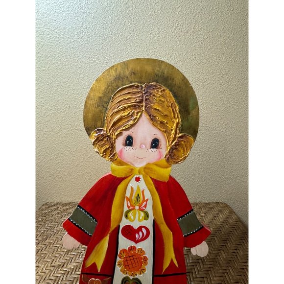 Christmas Handmade Folk Art Vintage Wooden Caroler Figurine Hand Painted Angel - Picture 8 of 9